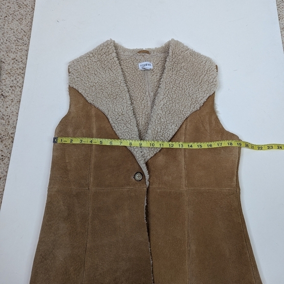 Vintage Together 100% Leather Faux Sherpa Patchwork Penny Lane Vest - Picture 6 of 6